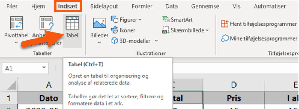 Vælg fanen "Indsæt" og indsæt tabellen